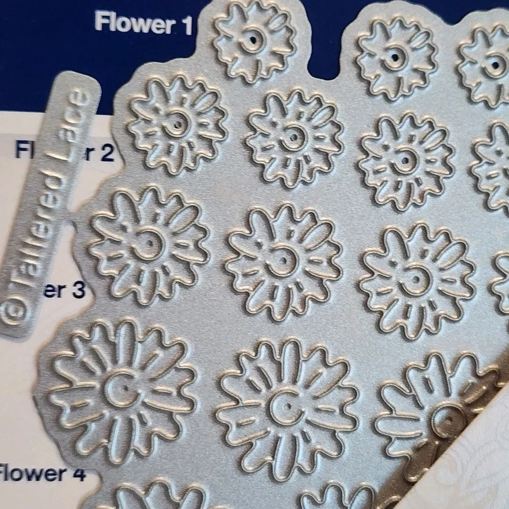 Tattered Lace Miniature Swift Charisma 4 Die Set Daisies Leaves Camara Floral